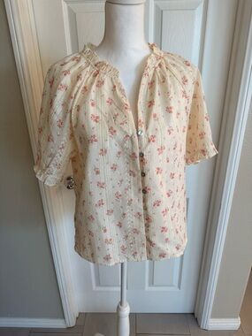 Cream Floral Button-Front Women's Blouse